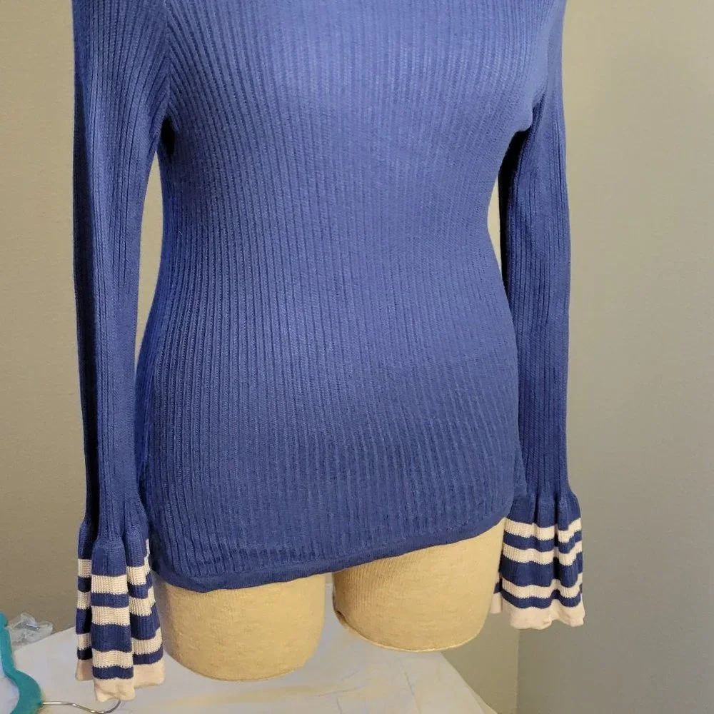 INC WOMENS BLUE FLARED LONG SLEEVE SWEATER - Picture 4 of 9